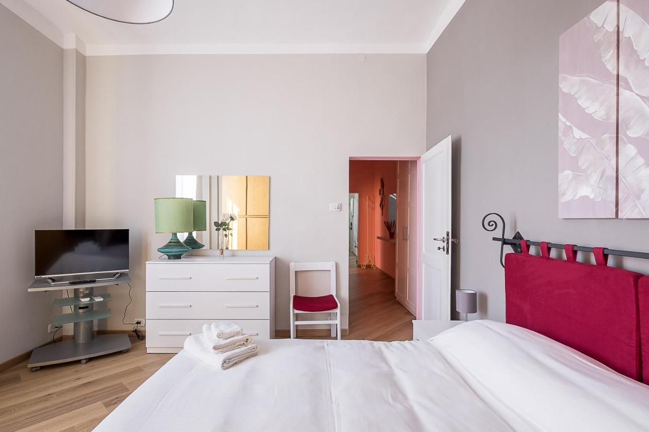 Navile Family Apartment By Wonderful Italy Bologna Kültér fotó